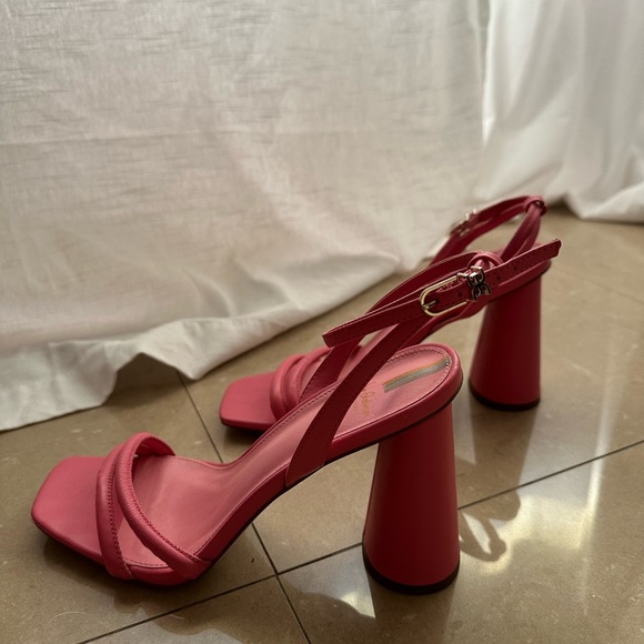 Sam Edelman Shoes - Pink heels size 10